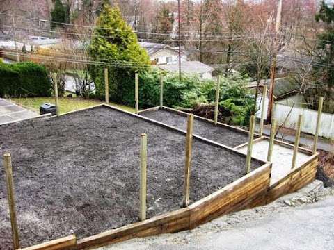 Retaining Wall Companies BBB ACCREDITED BUSSINES (Holland Home Services Inc.)